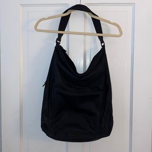 Black Lululemon tote bag